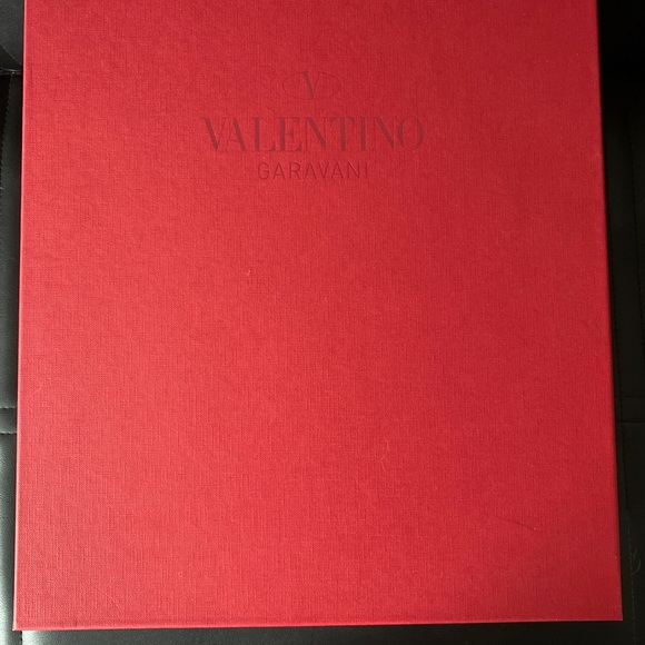 Valentino Garavani VLOGO belt bag - Picture 8 of 8